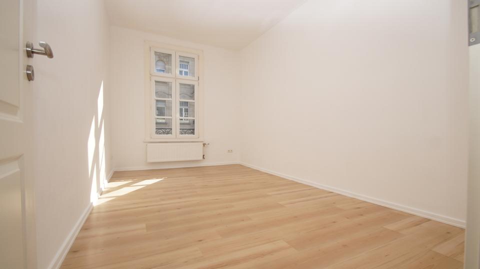 Etagenwohnung Wiesbaden Südost - 4 Zimmer, 107 m&sup2;, 1.600&euro; | Angebot:26636430
