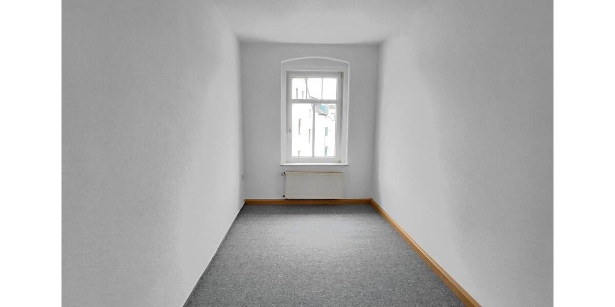 Etagenwohnung Altenburg - 3 Zimmer, 65 m&sup2;, 390&euro; | Angebot:26489778