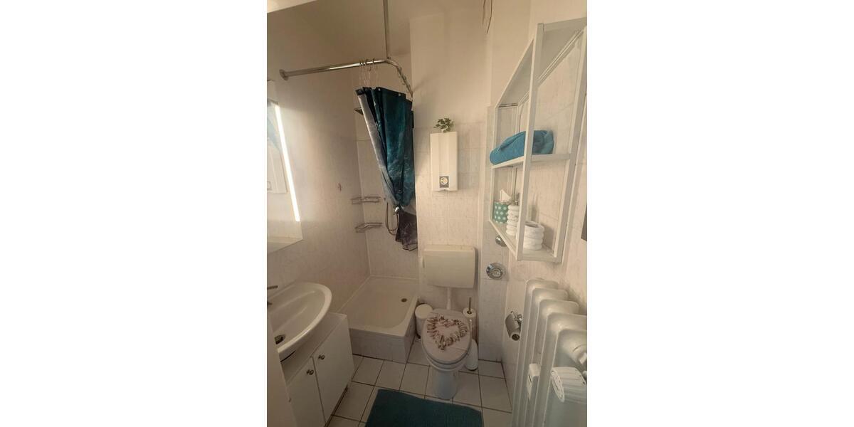 Etagenwohnung Hannover - 1 Zimmer, 25 m&sup2;, 840&euro; | Angebot:26005671