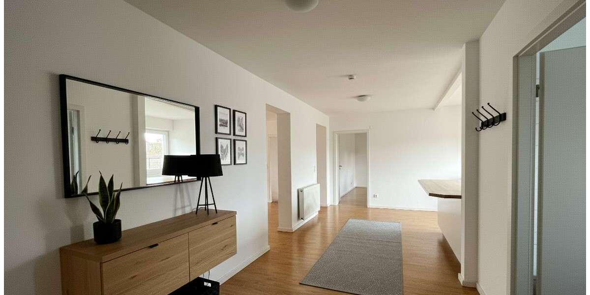 Wohnung zum Mieten in Stuttgart 2.000 € 108 m² 3 zimmer