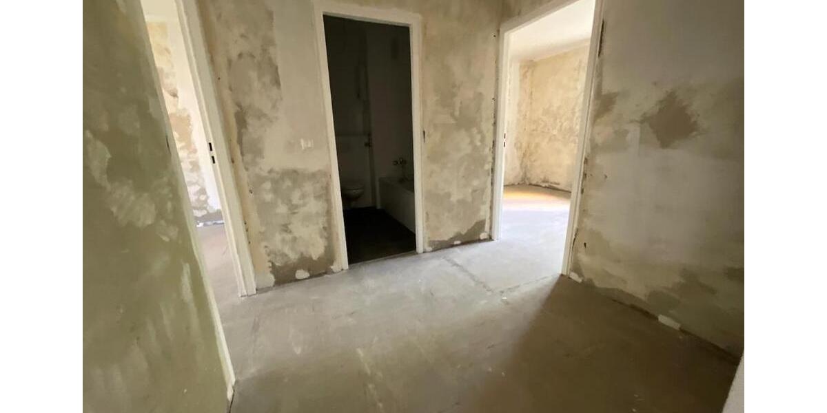 Erdgeschoßwohnung Duisburg Duisburg-Mitte - 3 Zimmer, 77 m&sup2;, 719&euro; | Angebot:24680468