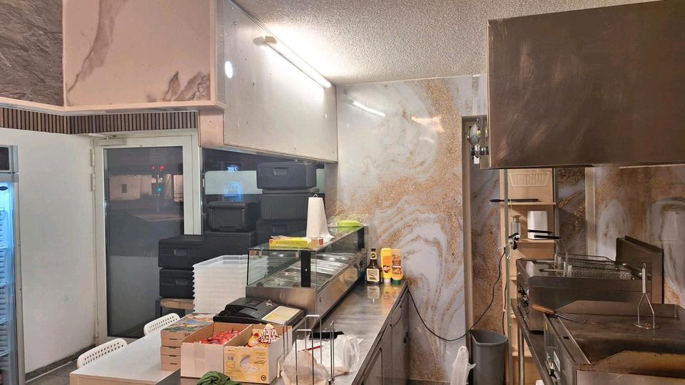 Imbissladen abzugeben zimmer