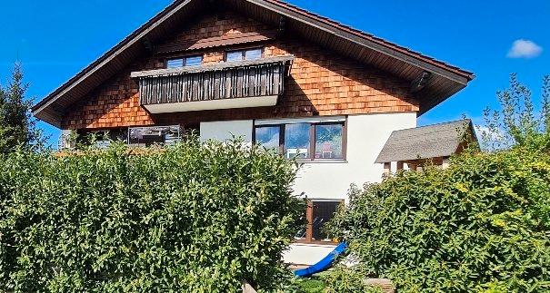 Dachgeschoßwohnung Bürgstadt - 3 Zimmer, 81 m&sup2;, 650&euro; | Angebot:26387131