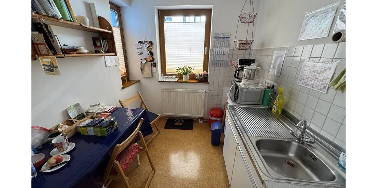 Top gepflegte Physiopraxis sucht neuen Mieter! 5 zimmer