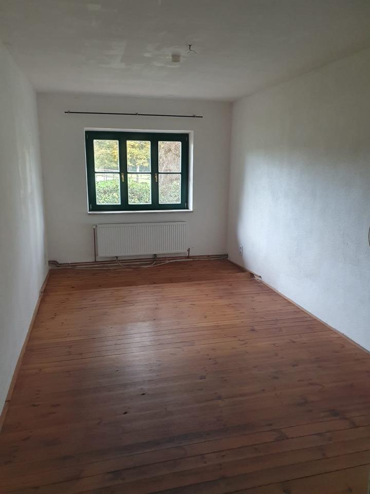 Niedersachsenhof , 74 qm , 2,5 Z. , kleine Terrasse zimmer