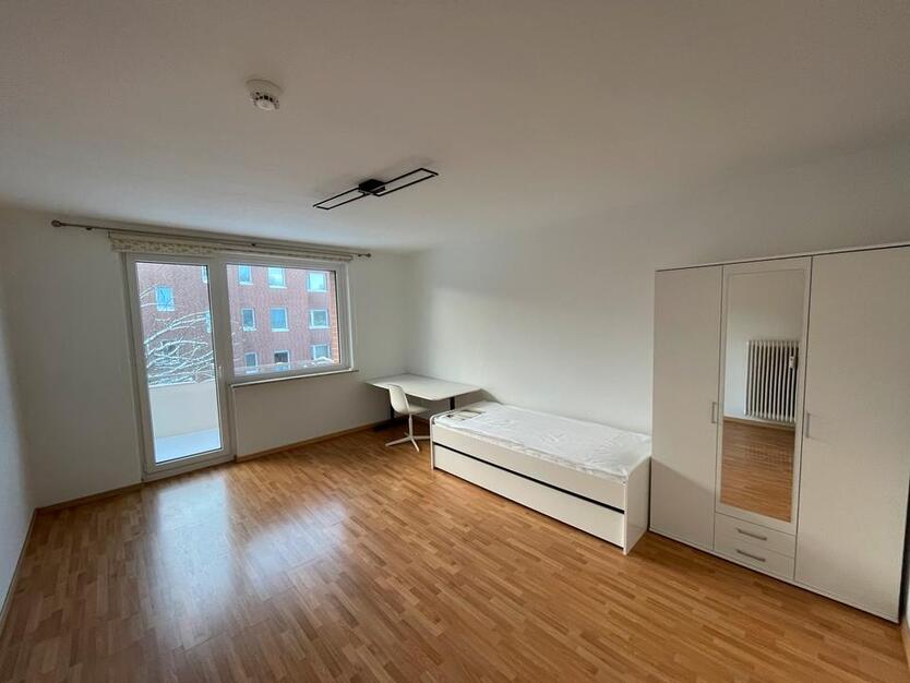 1 Zimmer in 3er Frauen WG frei (Only Women) zimmer