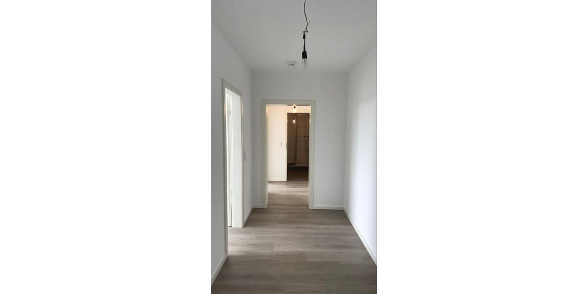 Etagenwohnung Wuppertal - 2 Zimmer, 71 m&sup2;, 570&euro; | Angebot:26674868