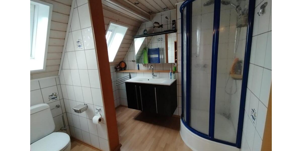 Doppelhaushälfte Mönchengladbach Süd - 7 Zimmer, 145 m&sup2;, 2.250&euro; | Angebot:24742224