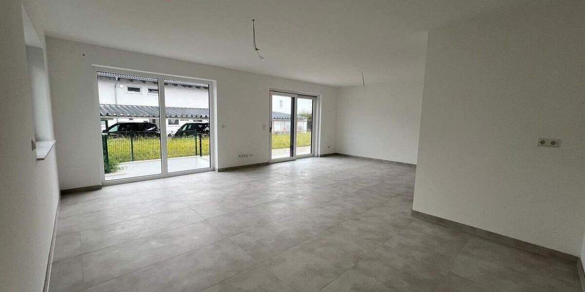 Doppelhaushälfte Simbach am Inn Simbach - 7 Zimmer, 150 m&sup2;, 2.050&euro; | Angebot:24974356