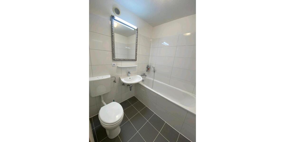 Etagenwohnung Eckersdorf - 1 Zimmer, 37 m&sup2;, 360&euro; | Angebot:25053255