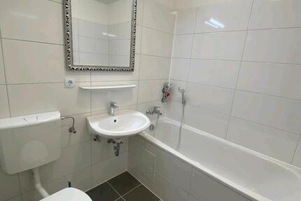 Wohnung Eckersdorf - 1 Zimmer, 37 m&sup2;, 360&euro; | Angebot:25053255