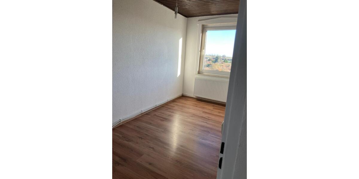 Etagenwohnung Arnstein - 3 Zimmer, 56 m&sup2;, 320&euro; | Angebot:25656397