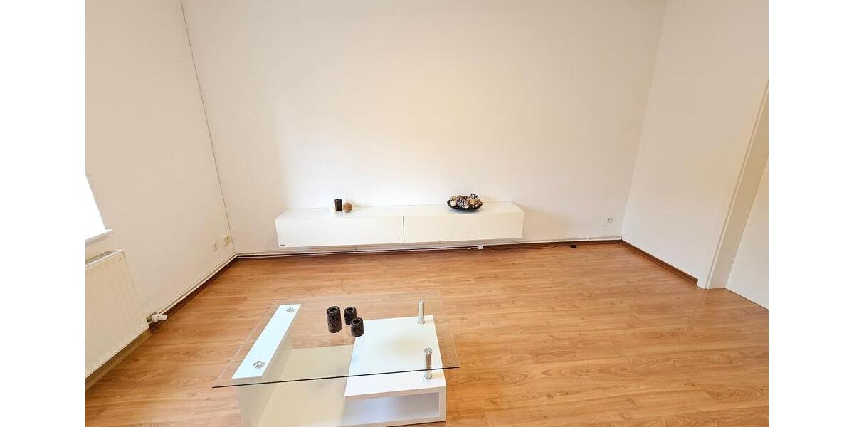 Hochparterre Böhlen - 2 Zimmer, 50 m&sup2;, 470&euro; | Angebot:24469703