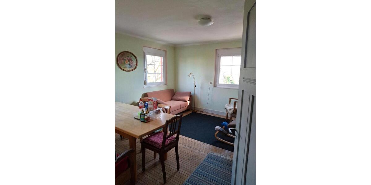 Etagenwohnung Pliezhausen - 4 Zimmer, 100 m&sup2;, 900&euro; | Angebot:26023532