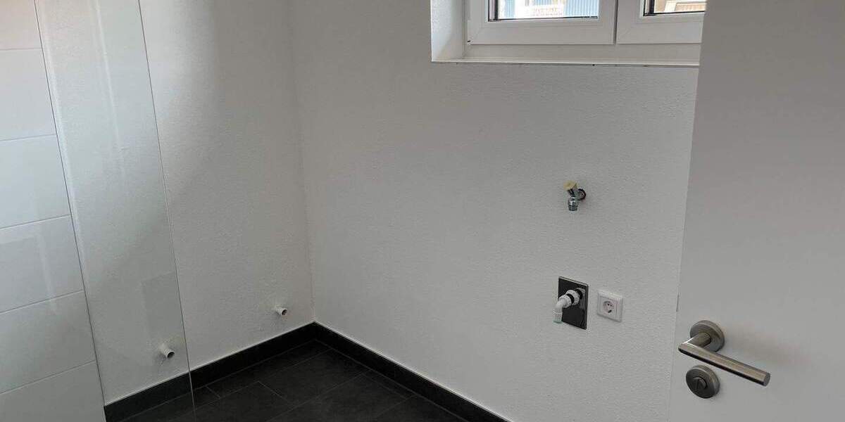 Doppelhaushälfte Markt Erlbach Eschenbach - 5 Zimmer, 121 m&sup2;, 1.690&euro; | Angebot:24967176