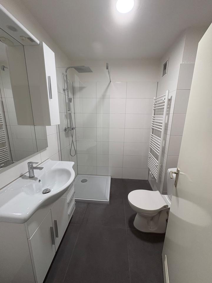 1 Zimmer Wohnung nähe Universität zimmer