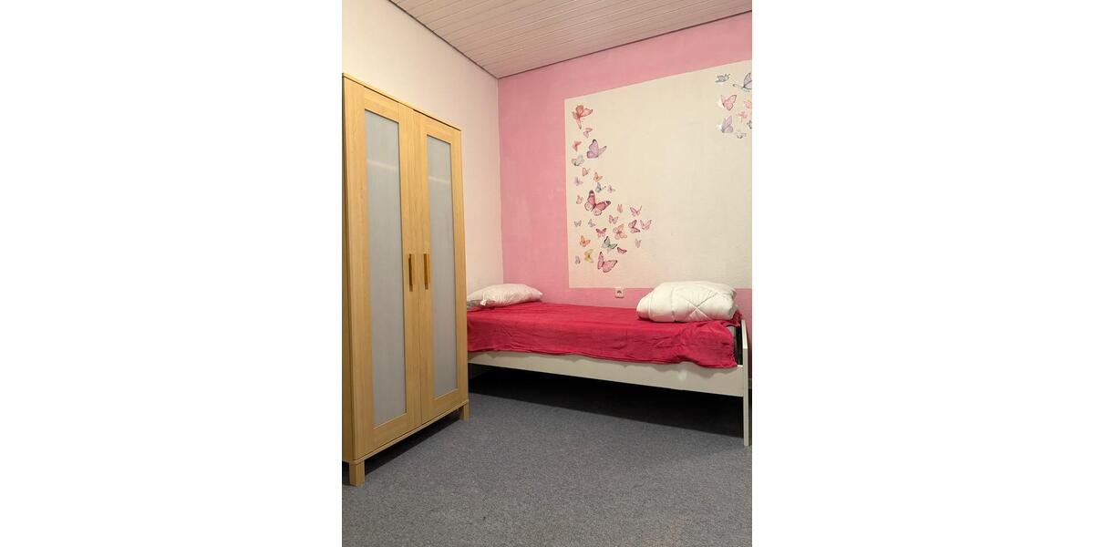 Wohnen auf Zeit Erkelenz - 3 Zimmer, 70 m&sup2;, 370&euro; | Angebot:26628628