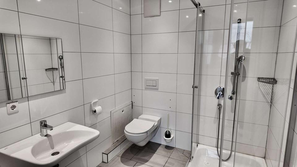 Gewerbeobjekt Uhldingen-Mühlhofen Mühlhofen - 428&euro; | Angebot:25462167