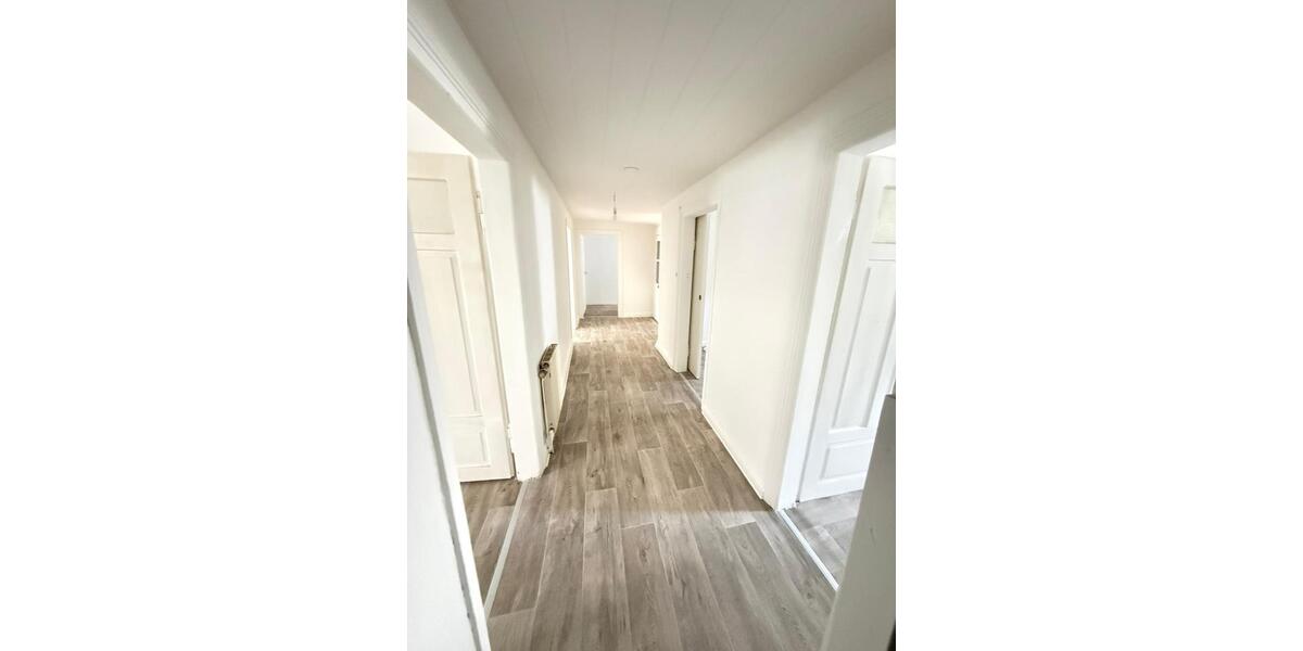 Dachgeschoßwohnung Idar-Oberstein Oberstein - 3 Zimmer, 80 m&sup2;, 500&euro; | Angebot:26000140