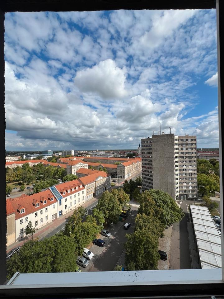 ein Zimmer in einer 2-Zimmer-Wohnung