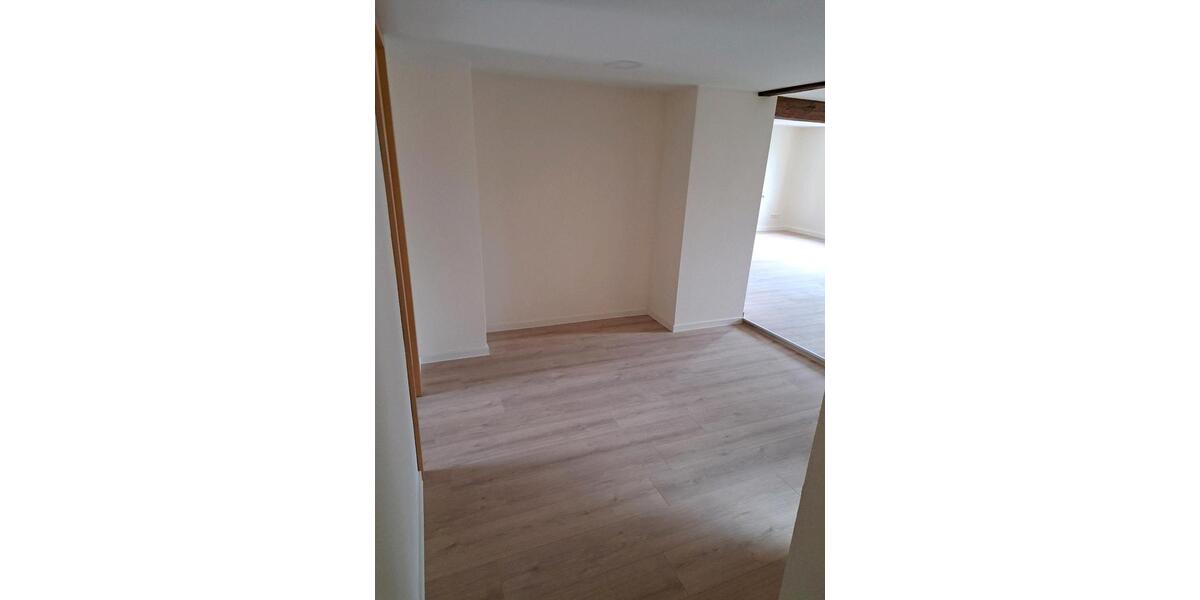 Etagenwohnung Treffurt - 3 Zimmer, 112 m&sup2;, 650&euro; | Angebot:26031285