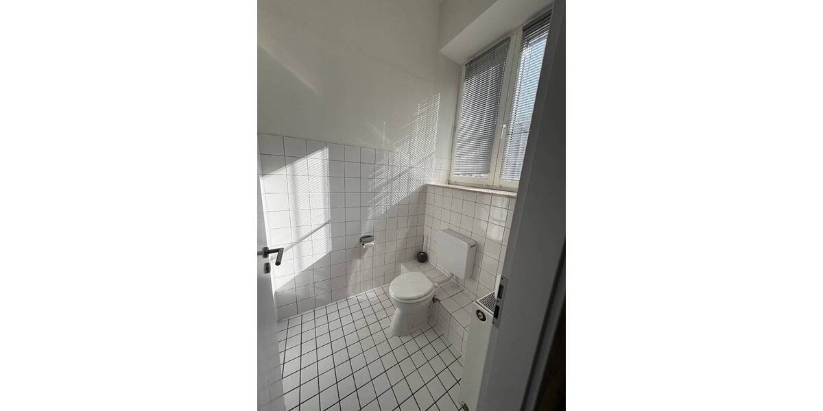 Gewerbeobjekt Wuppertal Elberfeld - 5 Zimmer, 173 m&sup2;, 1.295&euro; | Angebot:26014846