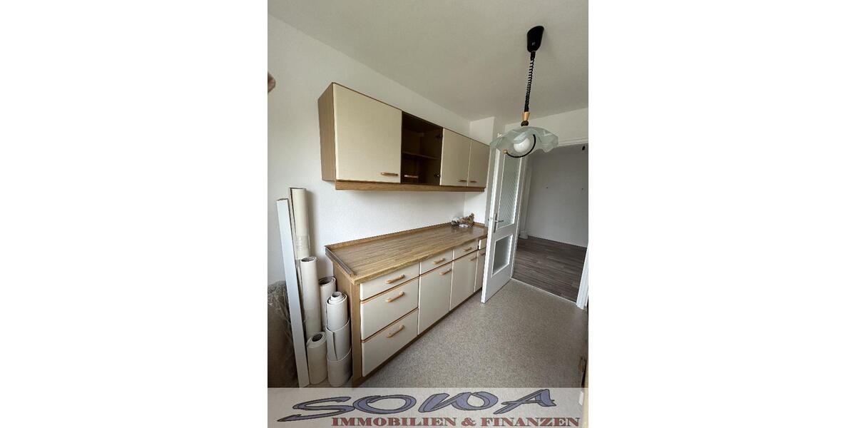 3 Zimmerwohnung - in Neuburg Schwalbanger, mit Balkon, Küche und Aufzug - Ein Objekt von Ihrem Immobilienpartner SOWA Immobilien und Finanzen - 3- Neuburg | Angebot:26726467