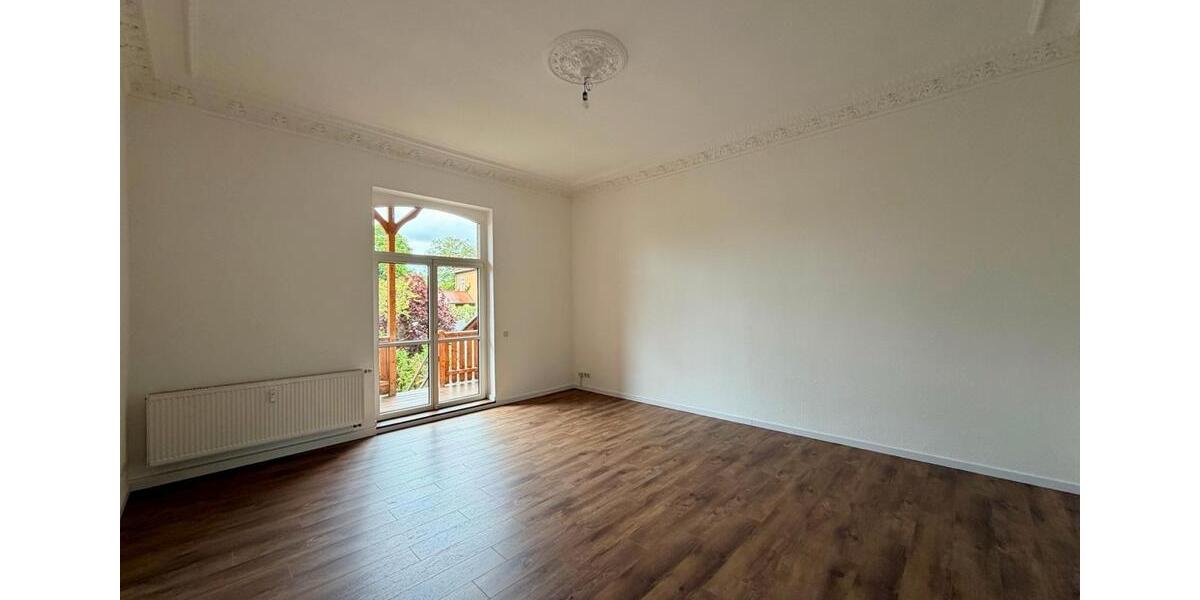 Erdgeschoßwohnung Naumburg (Saale) - 4 Zimmer, 120 m&sup2;, 950&euro; | Angebot:26588579
