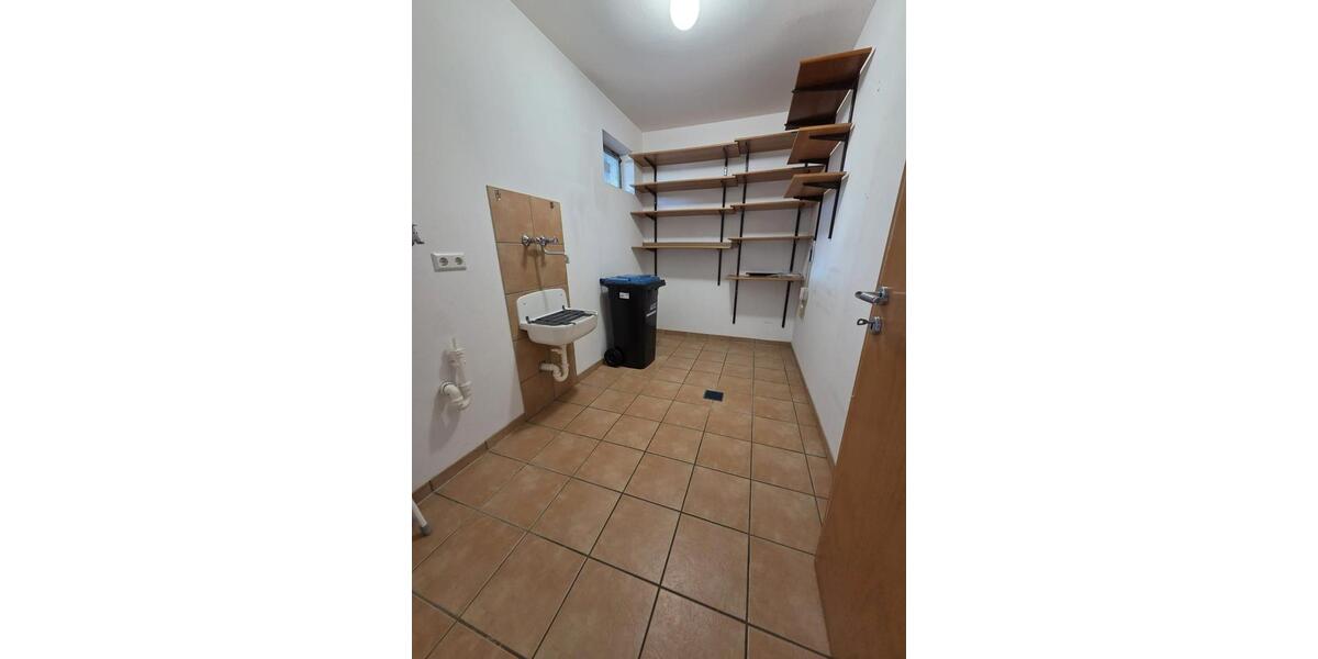 Erdgeschoßwohnung Lösnich - 1 Zimmer, 68 m&sup2;, 560&euro; | Angebot:26705193