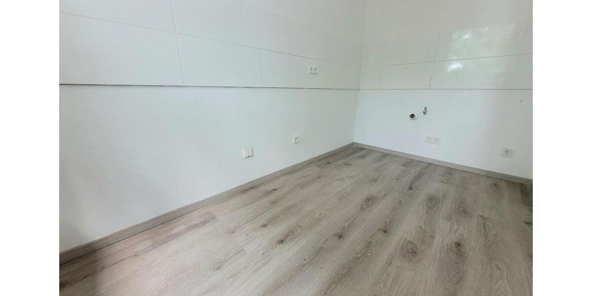 Erdgeschoßwohnung Essen Stadtbezirk VII - 5 Zimmer, 88 m&sup2;, 709&euro; | Angebot:25333063