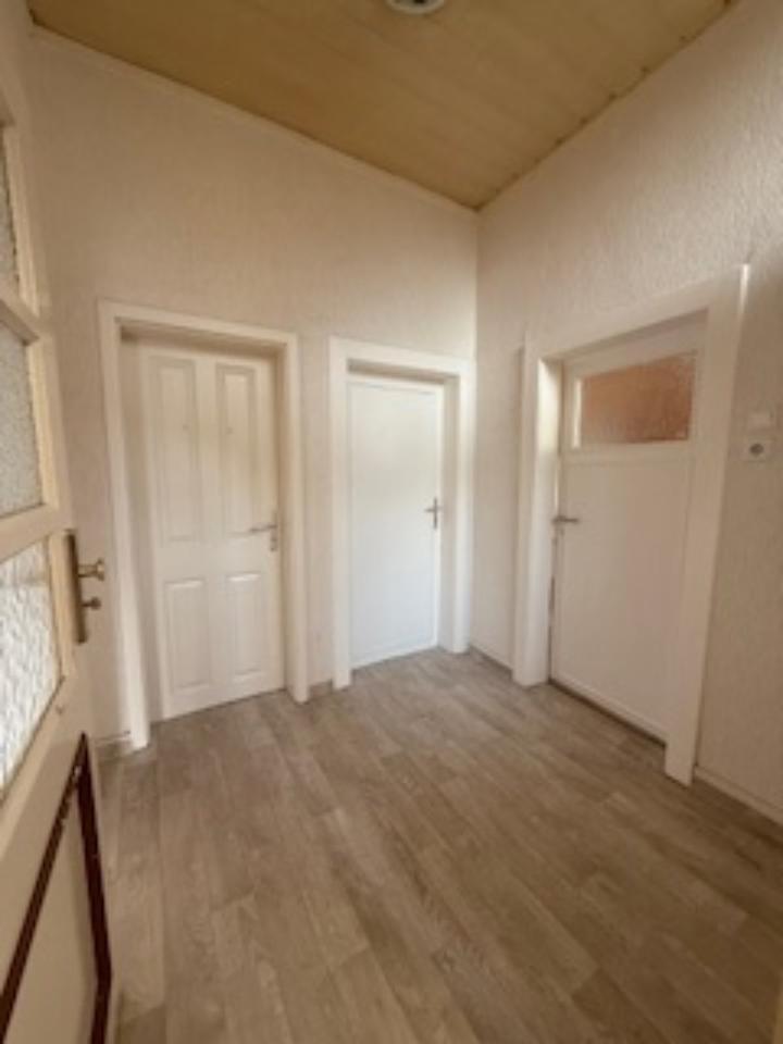 4-Zimmer Hochpaterre Wohnung mit 96qm in Hanau Steinheim