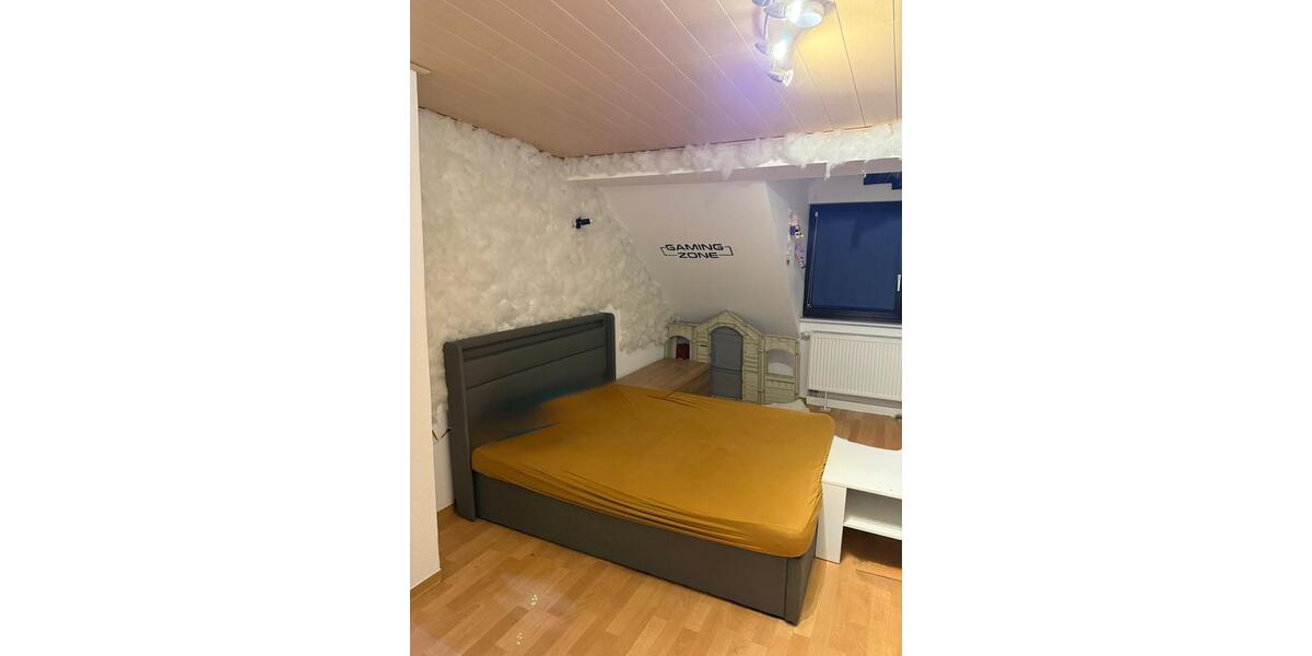 Reihenhaus Osann-Monzel Monzel - 6 Zimmer, 160 m&sup2;, 1.300&euro; | Angebot:25049023