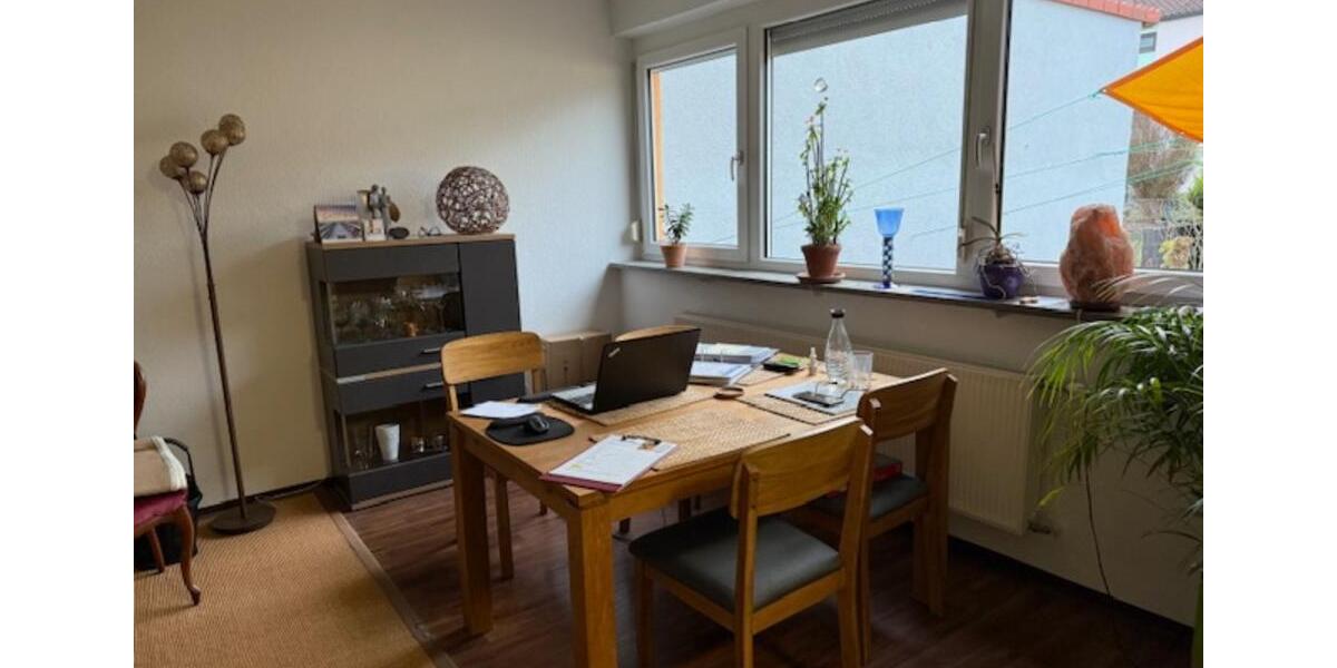 Reihenhaus Bad Windsheim - 4 Zimmer, 105 m&sup2;, 1.050&euro; | Angebot:24715188