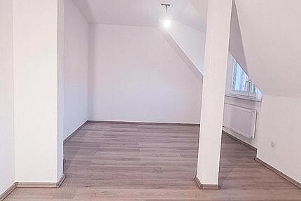 Wohnung Gelsenkirchen Buer - 4 Zimmer, 85 m&sup2;, 800&euro; | Angebot:24565909