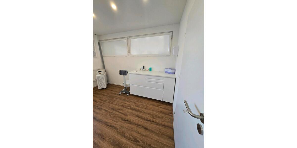 Gewerbeobjekt Wernau (Neckar) - 600&euro; | Angebot:25965038