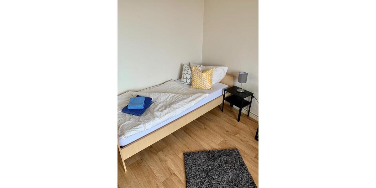 Wohnen auf Zeit Emden - 4 Zimmer, 15 m&sup2;, 27&euro; | Angebot:26589438