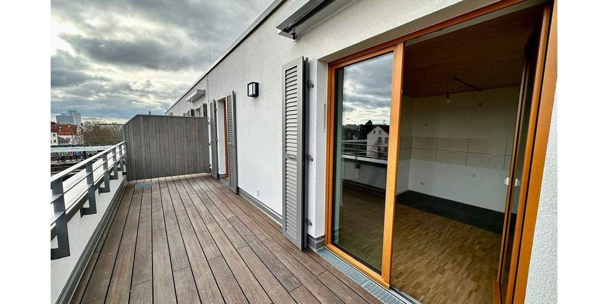 STAY HERE: Wunderschöne 1-Zimmerwohnung in bester Lage mit Dachterrasse! 1 zimmer