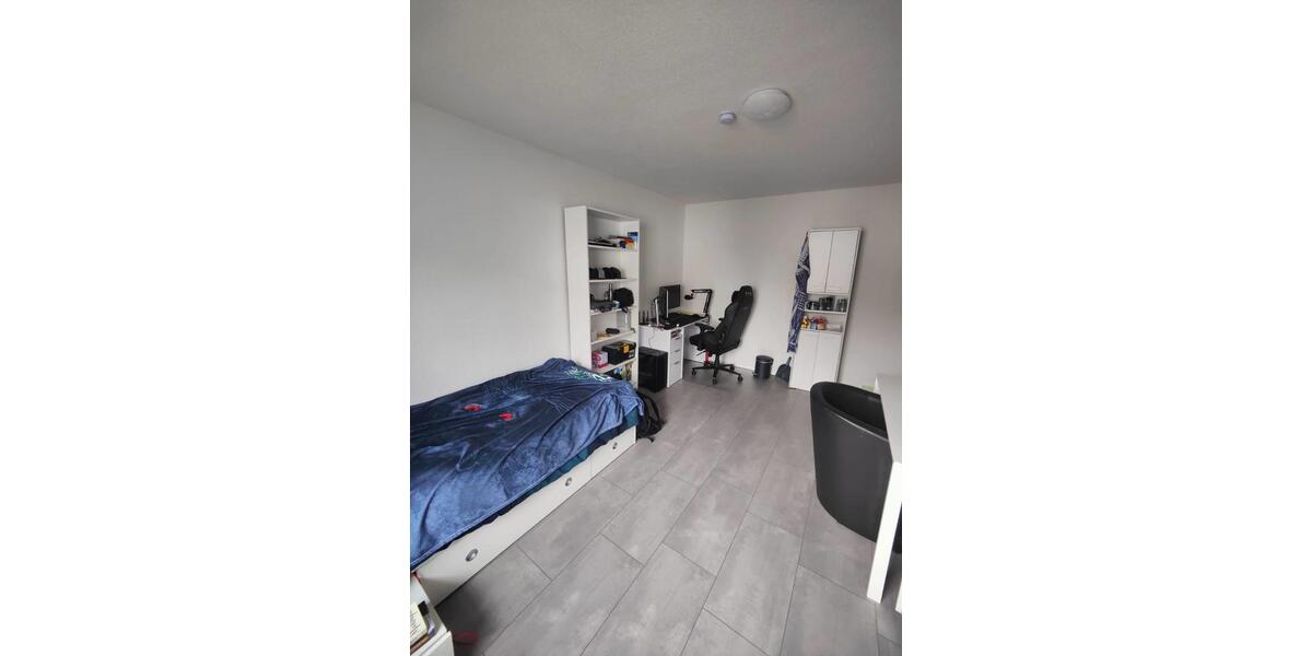 Wohnen auf Zeit Villingen-Schwenningen Schwenningen - 4 Zimmer, 20 m&sup2;, 320&euro; | Angebot:26581430