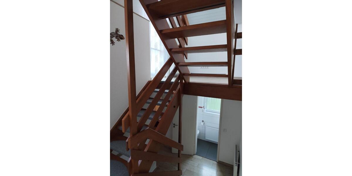 Doppelhaushälfte Murrhardt - 4 Zimmer, 90 m&sup2;, 1.200&euro; | Angebot:24658340