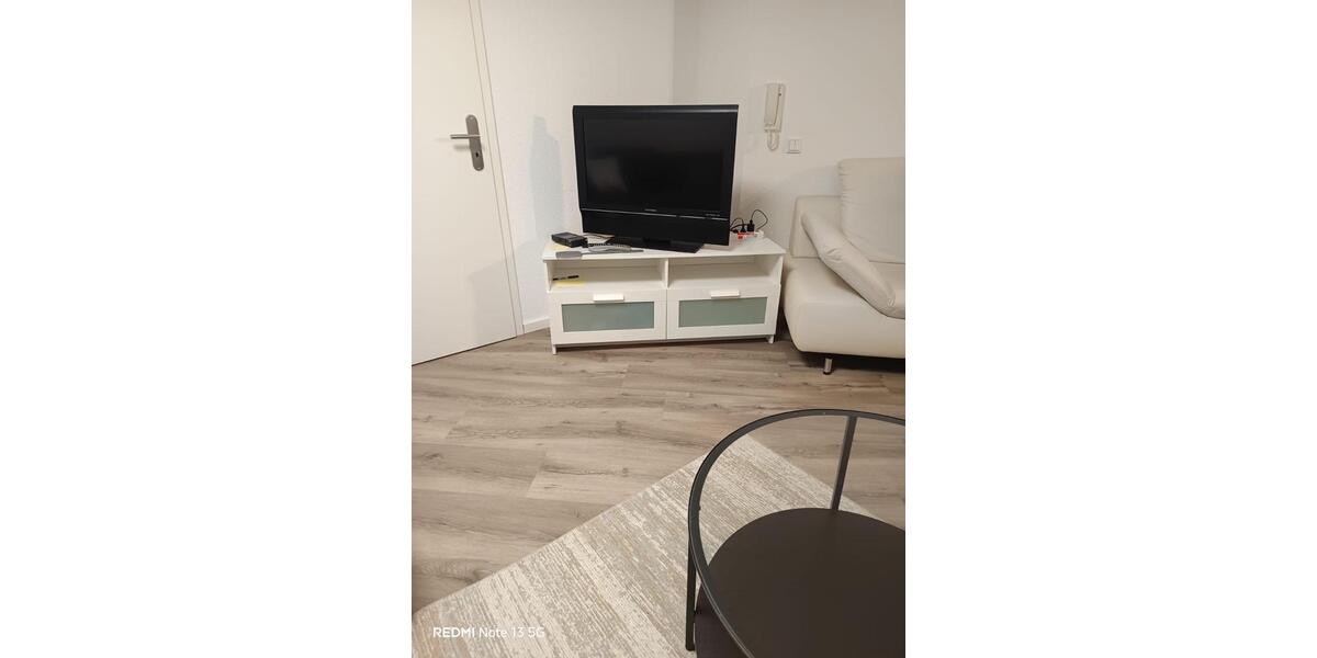 Etagenwohnung Halle - 1 Zimmer, 50 m&sup2;, 750&euro; | Angebot:25406312