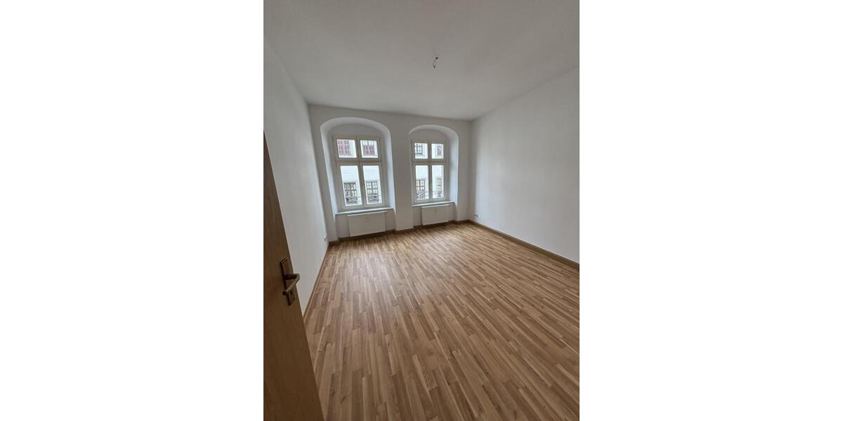 Etagenwohnung Torgau - 2 Zimmer, 66 m&sup2;, 330&euro; | Angebot:25365197