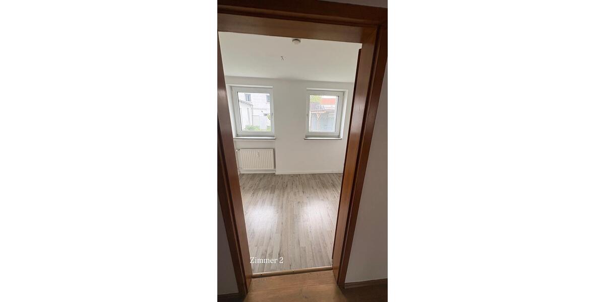 Erdgeschoßwohnung Hessisch Oldendorf - 5 Zimmer, 125 m&sup2;, 1.140&euro; | Angebot:26635555