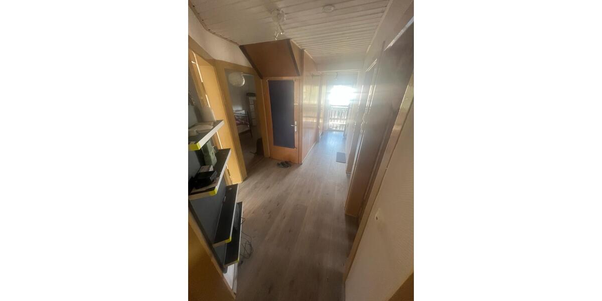 Dachgeschoßwohnung Hösbach - 3 Zimmer, 52 m&sup2;, 600&euro; | Angebot:26606093