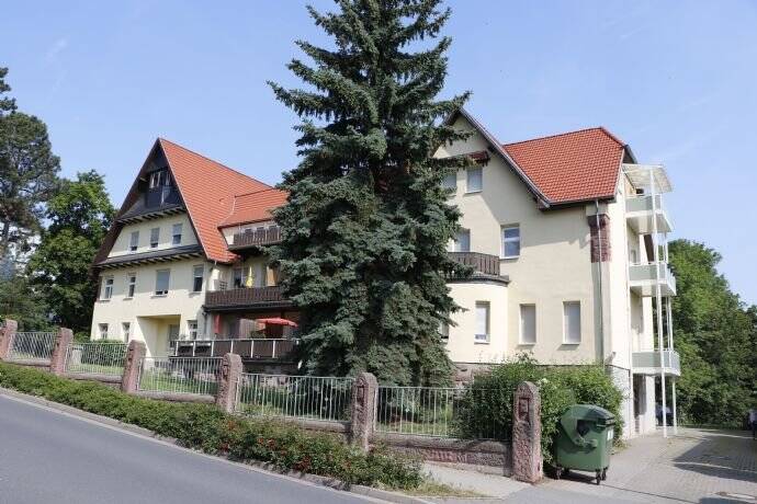 Etagenwohnung Sondershausen - 3 Zimmer, 85 m&sup2;, 560&euro; | Angebot:26289763