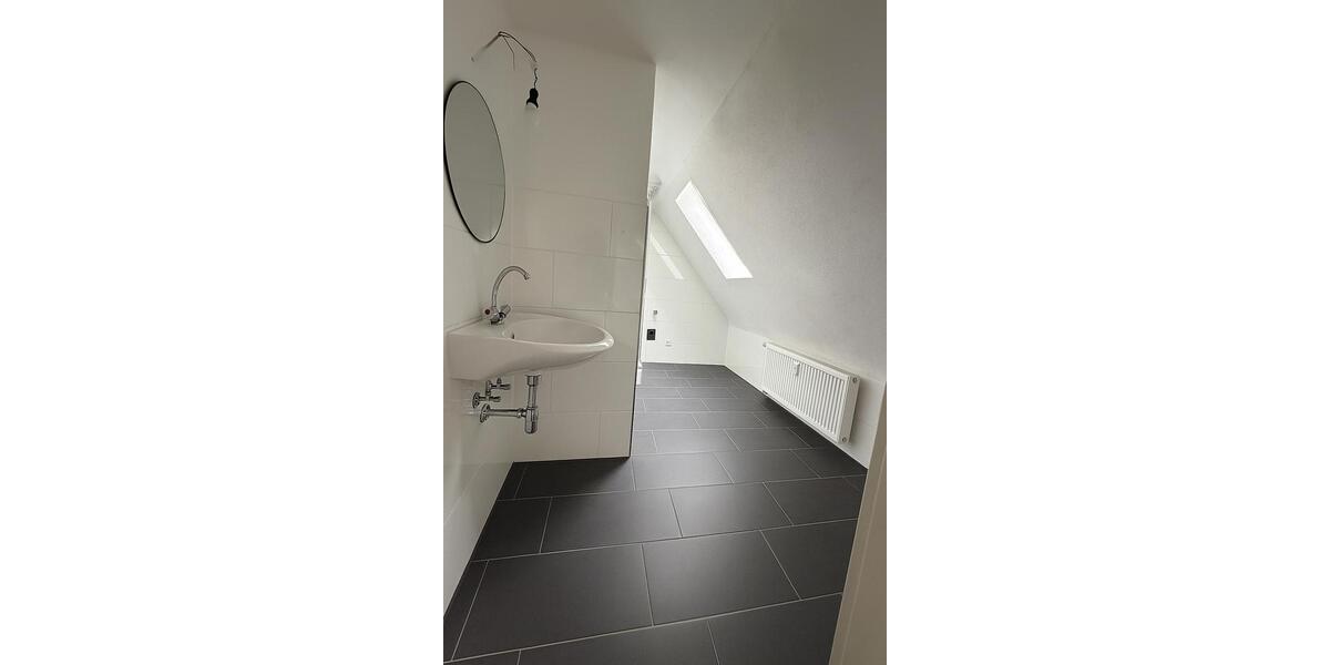 Dachgeschoßwohnung Weil der Stadt - 1 Zimmer, 35 m&sup2;, 700&euro; | Angebot:25576462