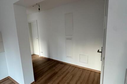Wohnung Nossen - 4 Zimmer, 115 m&sup2;, 1.250&euro; | Angebot:25312767