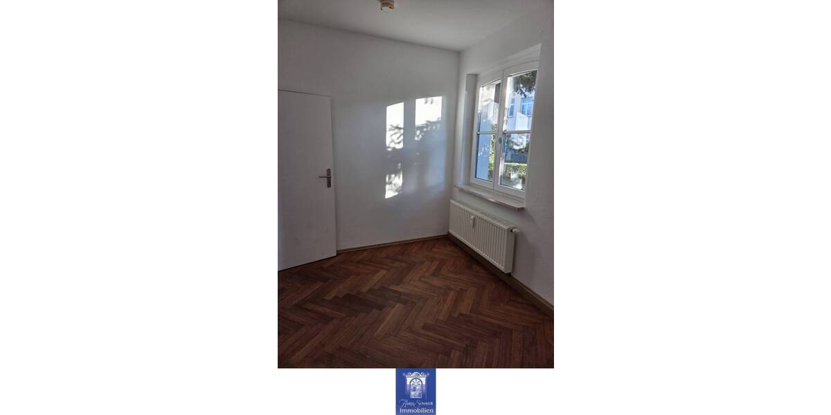 Etagenwohnung Riesa Gröba - 2 Zimmer, 68 m&sup2;, 378&euro; | Angebot:25709087