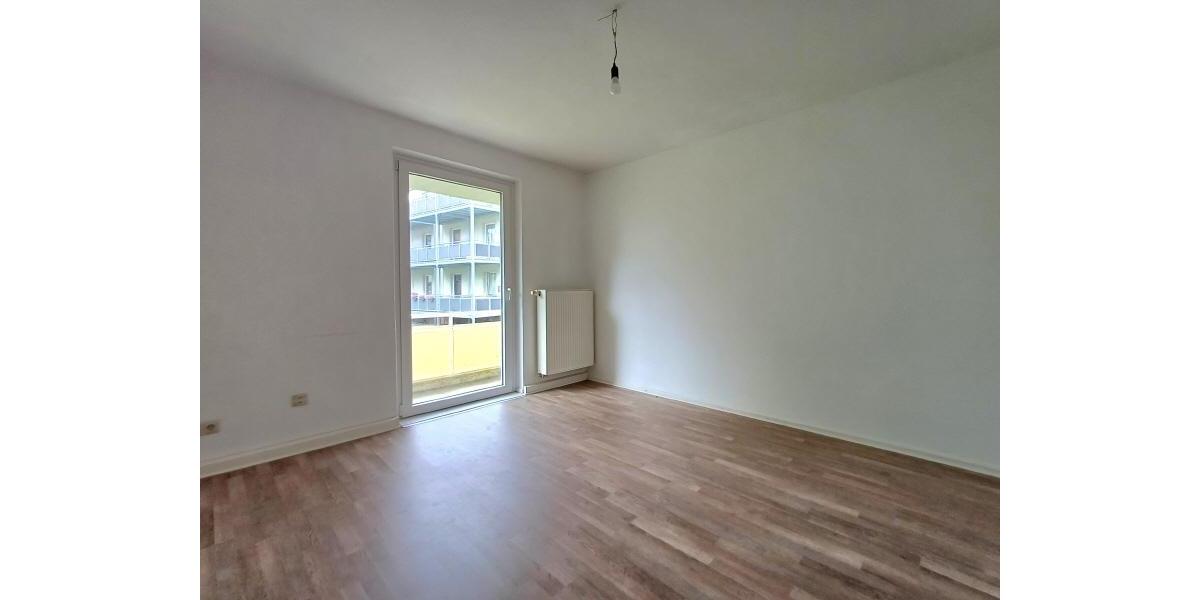 Die kleine mit Balkon 2 zimmer