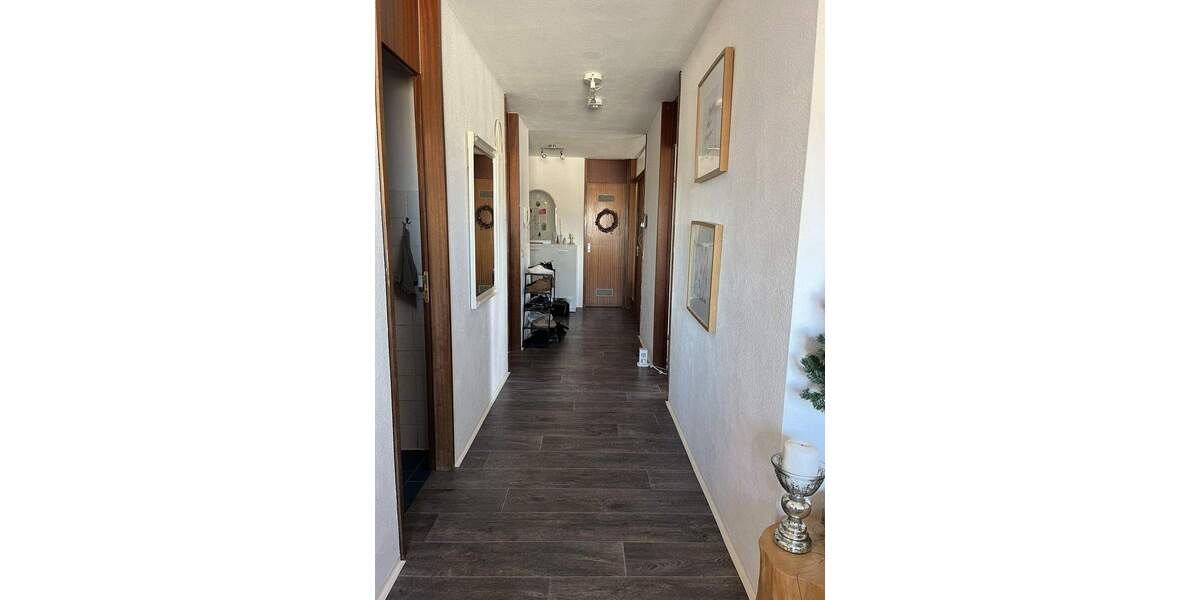 Etagenwohnung Ludwigsburg Ost - 3 Zimmer, 87 m&sup2;, 990&euro; | Angebot:24811548