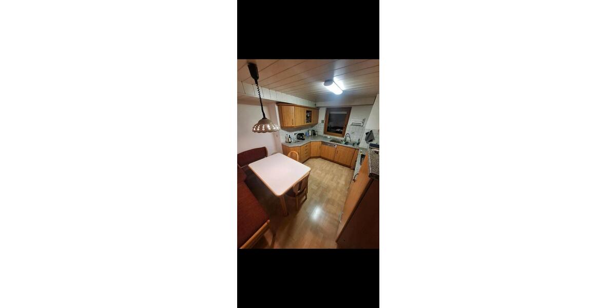 Wohnen auf Zeit Hechingen - 5 Zimmer, 20 m&sup2;, 600&euro; | Angebot:26212602